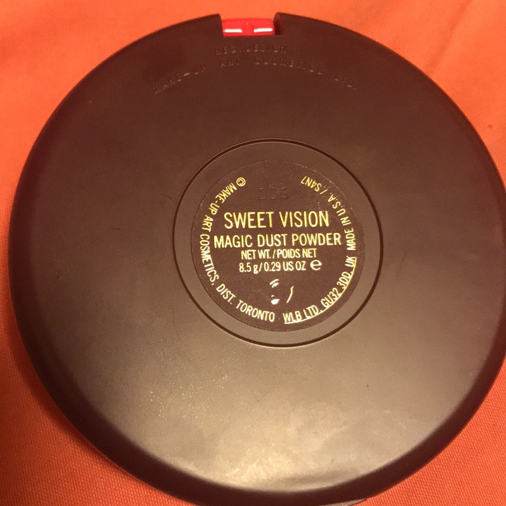 Mac - Picture 2 of 2